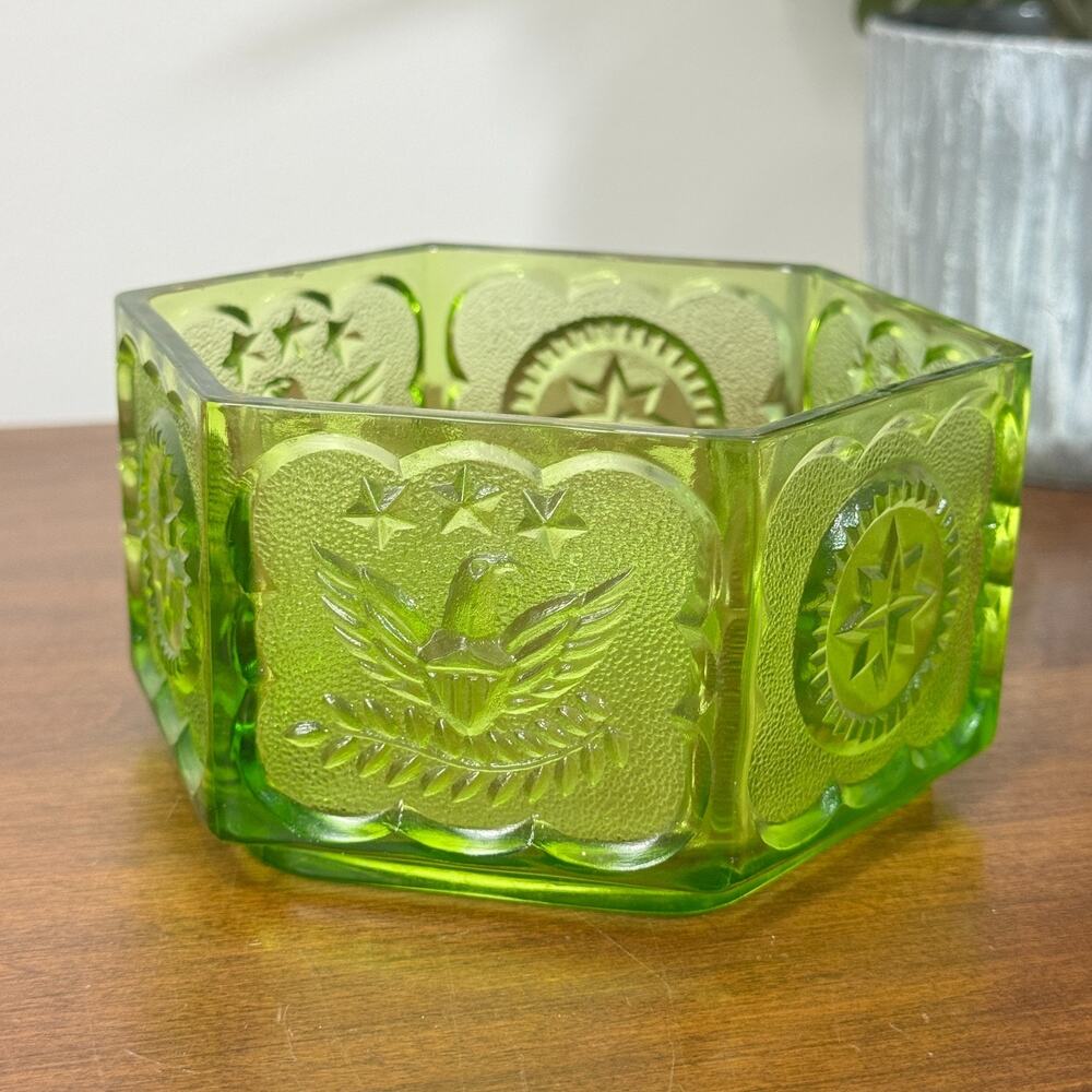 Vintage Indiana Green Glass Colonial American Eagle Stars Hexagon Candy Dish